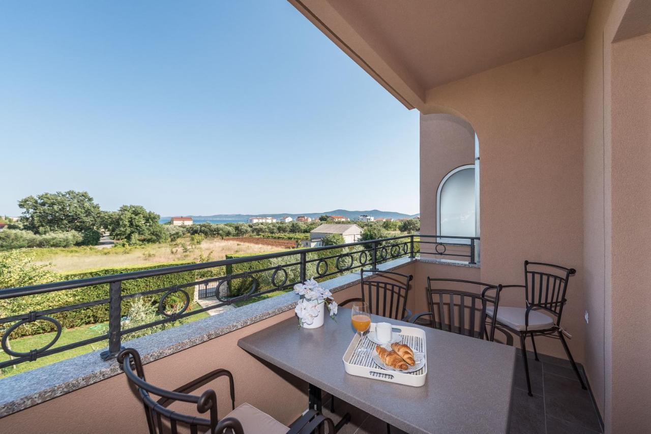 Luxury Apartments Garden Сукошан Экстерьер фото