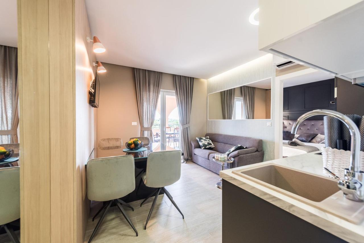 Luxury Apartments Garden Сукошан Экстерьер фото