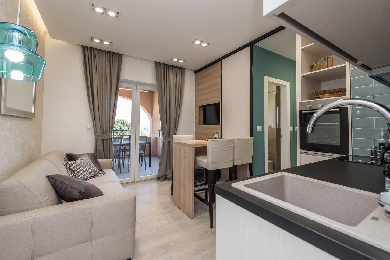 Luxury Apartments Garden Сукошан Экстерьер фото