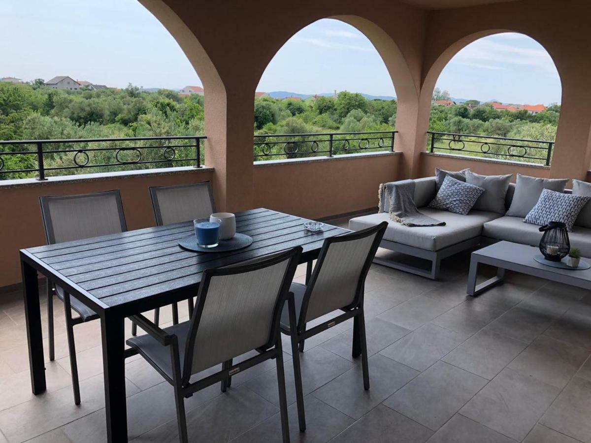 Luxury Apartments Garden Сукошан Экстерьер фото