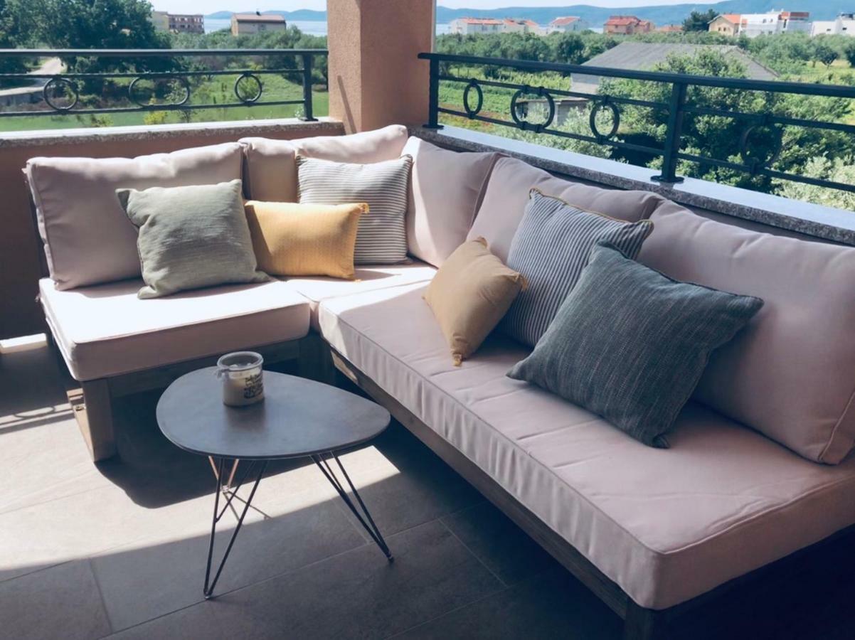 Luxury Apartments Garden Сукошан Экстерьер фото